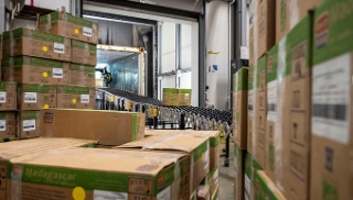 Faciliter les manutentions  des cartons non palettisés