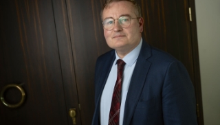 Mikaël Hautchamp : « Trop vertical, le management français ...