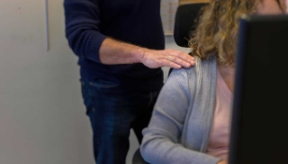 Harcèlement sexuel : les élus au cœur du dispositif de prévention