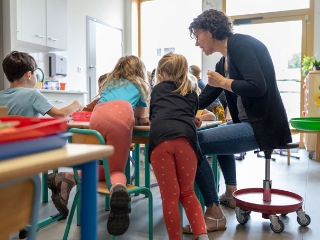 Améliorer les conditions de travail des Atsem