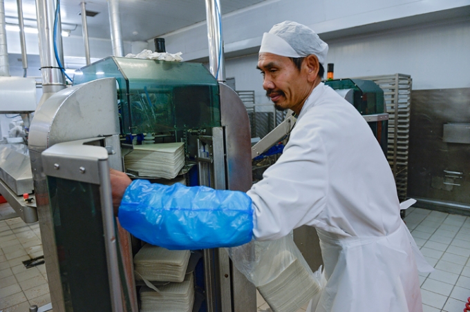Le nouveau dispositif d’alimentation  en galettes est  un dépileur  ne nécessitant pas  de recharges  trop fréquentes.