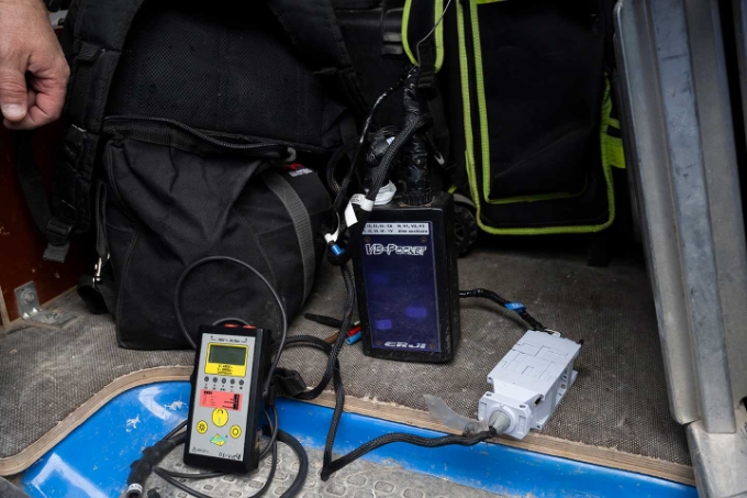 Une sensibilisation à la distance minimale d'approche a été déployée  et des télémètres sont désormais à la disposition des intervenants.