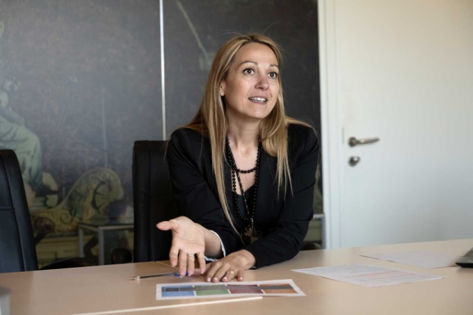 « Chez Schneider Electric France, la moyenne d’âge est de 47 ans, et 42 % des salariés ont 50 ans ou plus. Au sein de cette population, on observe une dérive du taux d’absentéisme, aussi bien pour les arrêts longs que pour les arrêts courts. » « Chez Schneider Electric France, la moyenne d’âge est de 47 ans, et 42 % des salariés ont 50 ans ou plus. Au sein de cette population, on observe une dérive du taux d’absentéisme, aussi bien pour les arrêts longs que pour les arrêts courts. »