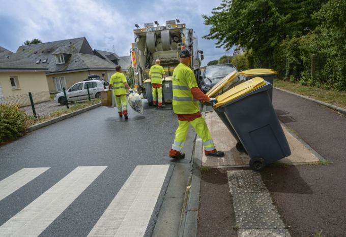 Vue d'une situation de travail chez Derichebourg à Caen-la-mer.