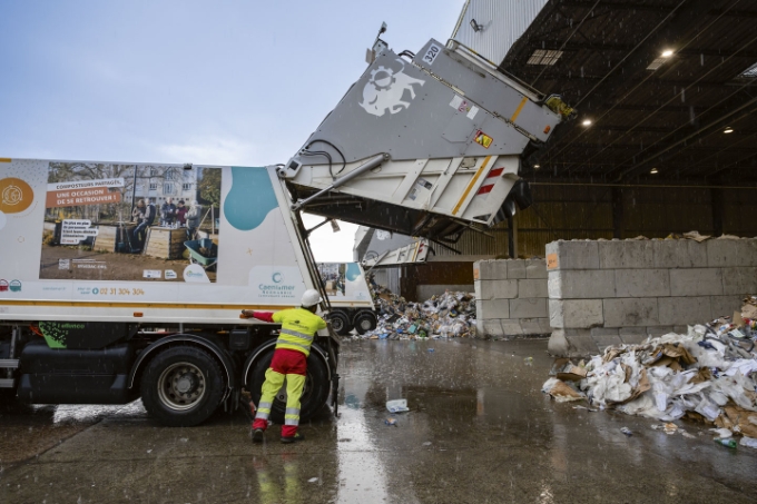 Vue d'une situation de travail chez Derichebourg à Caen-la-mer.