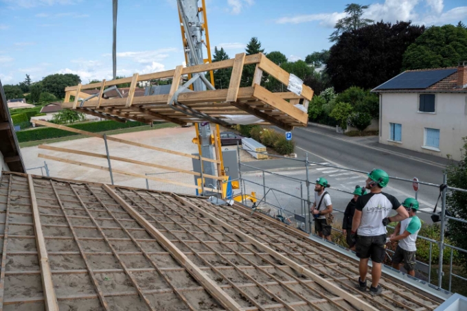Vue d'une situation de travail dans l'entreprise Lignotoit.