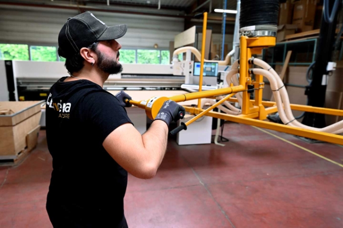 Vue d'une situation de travail chez Technics d'agencement.