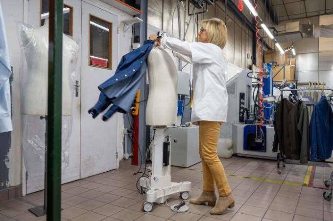 Un mannequin de pointage réglable en hauteur à l’aide d’une pédale a été acquis avec l’aide de la Carsat.