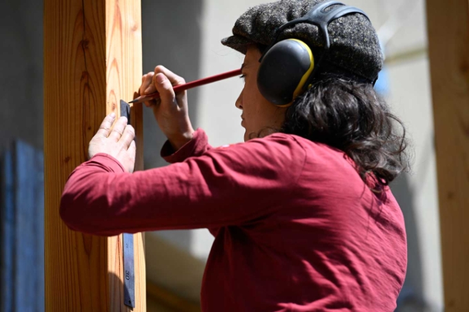 Vue d'une situation de travail en entreprise.