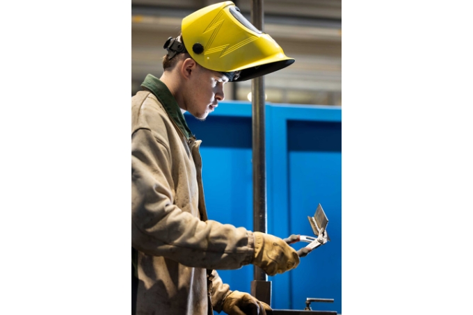 Vue d'une situation de travail d'un jeune travailleur.