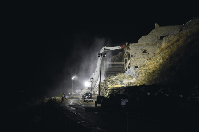 Vue d'une situation de travail en site pollué.
