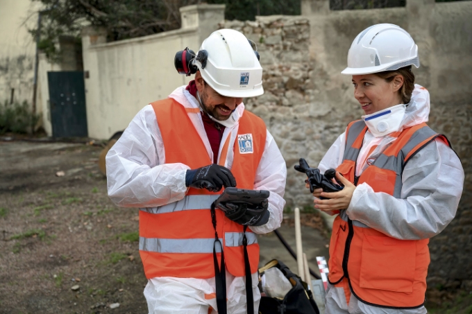 Vue d'une situation de travail en sites pollués.