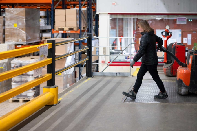 Vue d'une situation de travail dans l'entreprise Est Service Frais.