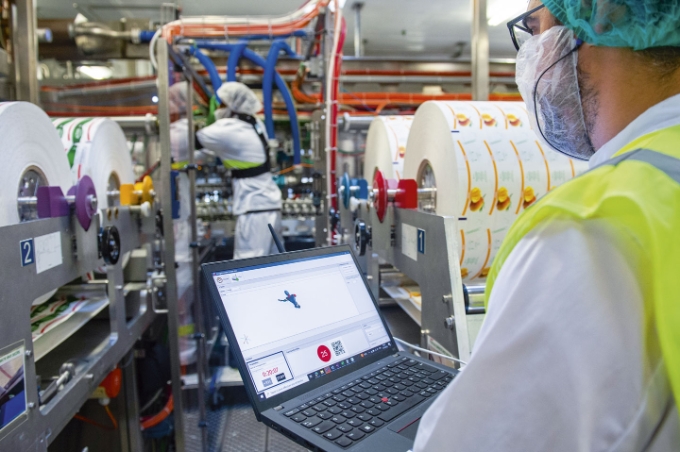 Illustration d'observation de l'activité réelle en entreprise.