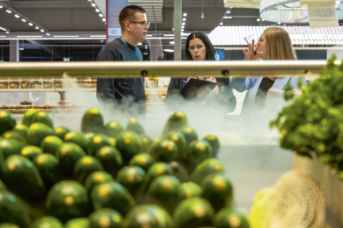 Situation d'évaluation d'un poste de travail en entreprise.