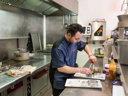 Dans les entreprises de moins de 50 salariés, la prévention des risques professionnels reste encore trop peu intégrée au pilotage de l’activité. Souvent perçue comme une contrainte réglementaire, l’évaluation des risques et la préservation de la santé ...